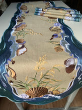 Load image into Gallery viewer, Table Runners